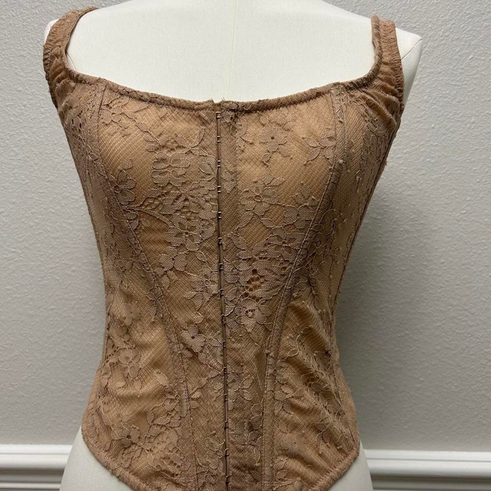 Victoria's Secret The Classic Corset in tan Brand new with tags size XS